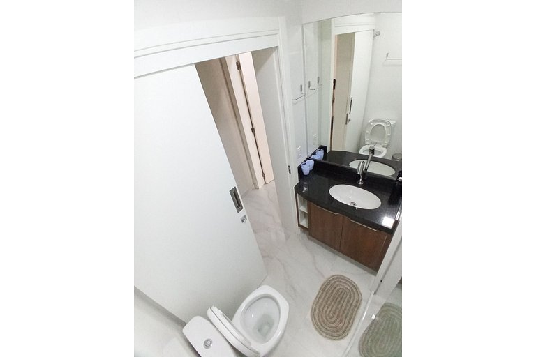 INF 102B Belo apto a apenas 50m do mar de Mariscal