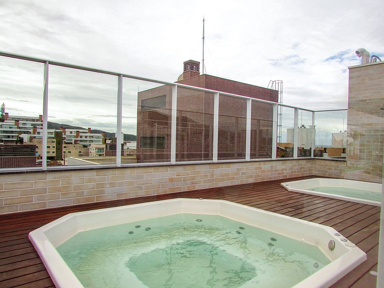 VDC-225 Moderno monoambiente a pocos mts del mar de Bombinha