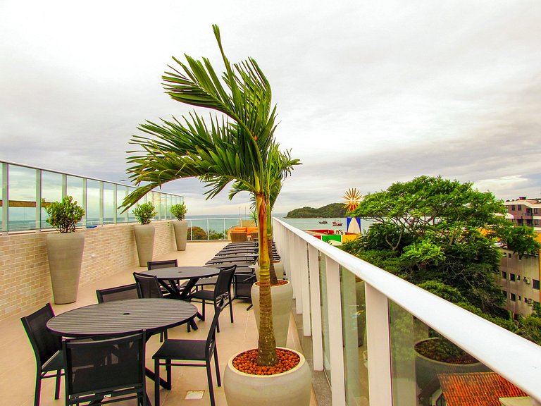 VDC-225 Moderno apartamento estúdio a poucos metros do mar d