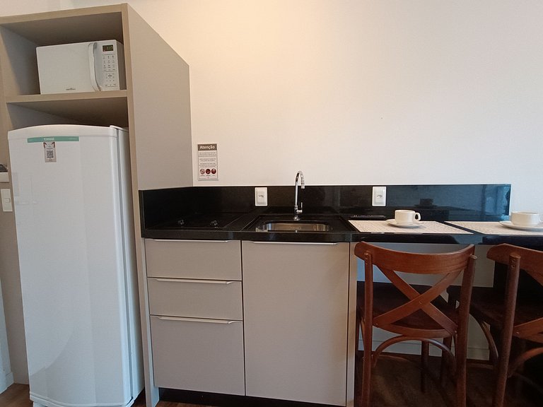 VDC-225 Monoambiente con cocina y sofa cama para 2 adultos +