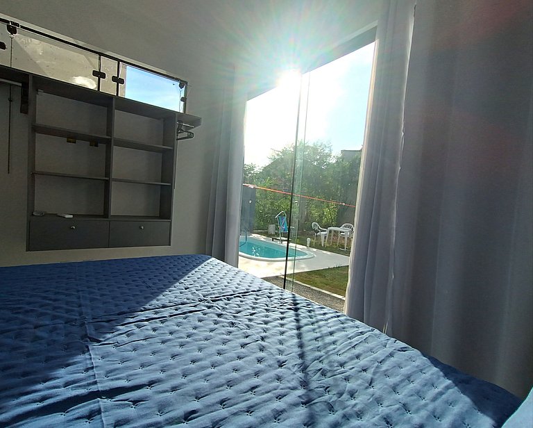 RJ164-01 Lindo Apto c/piscina e vista ao morro