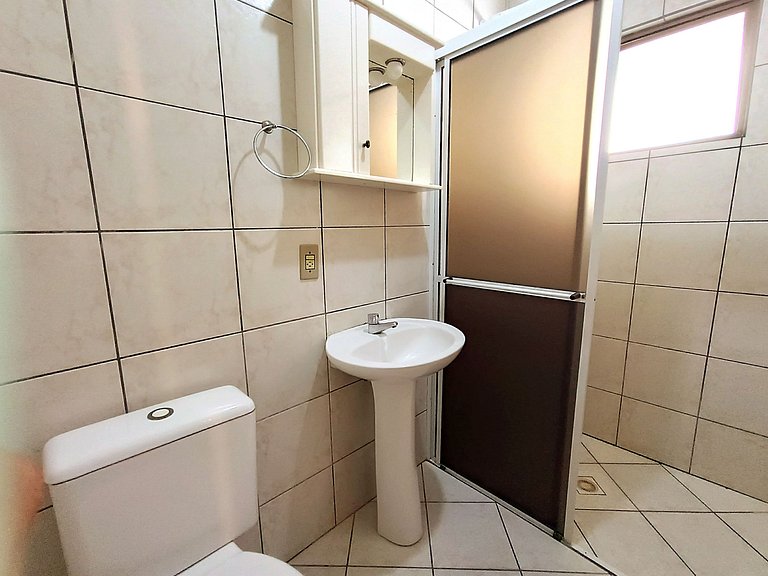 CDB-206 Apto à 100m do mar de Bombas