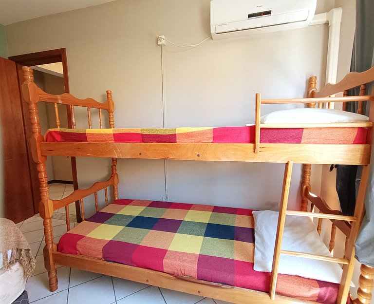 CDB-206 Apto a 100 metros do mar em Bombas