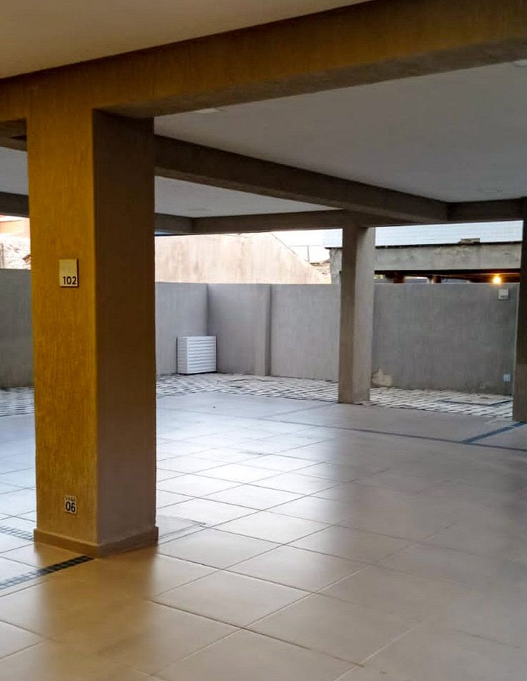 OP 102 Apto à 150m da praia de Mariscal