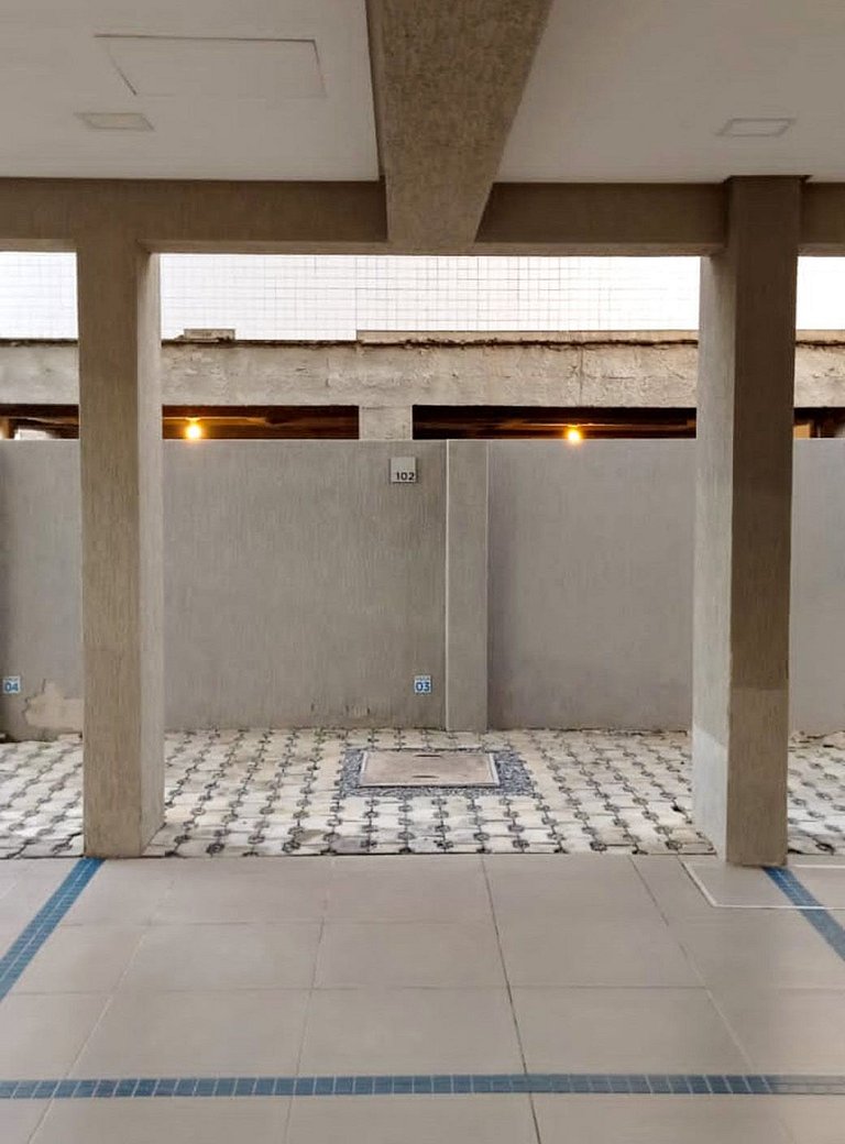 OP 102 Apto à 150m da praia de Mariscal