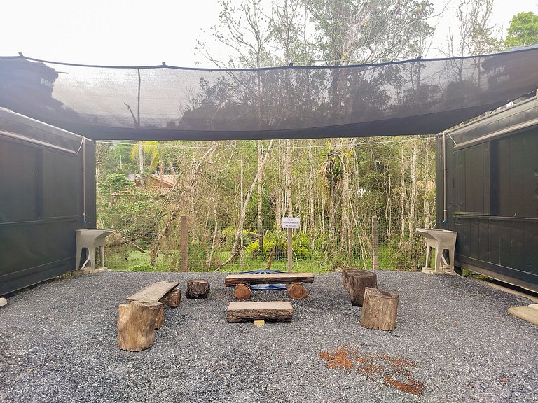 RJ408-01 Container a 650m da Praia de Mariscal