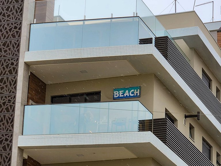 MDM-301 Apto Moderno em frente à praia de Palmas