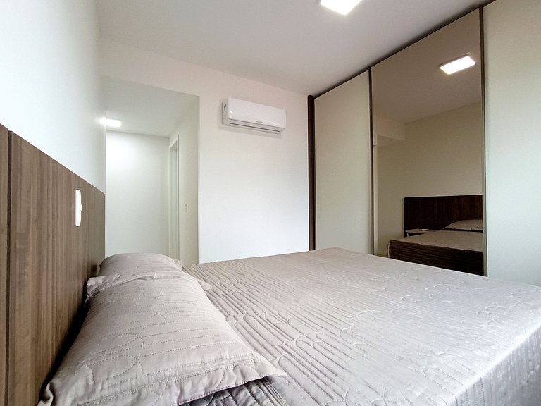 VAR-205B Hermoso y  amplio Departamento con piscina