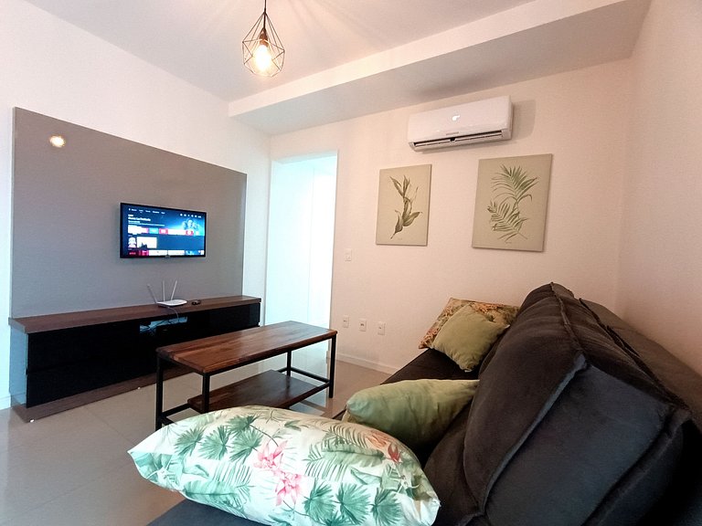 VAR-205B Hermoso y  amplio Departamento con piscina