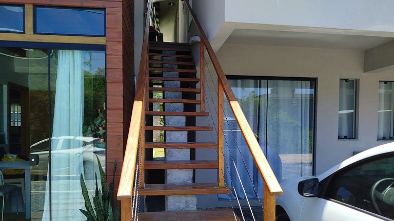 RJ164-03 Lindo Apto c/piscina y vista ao morro