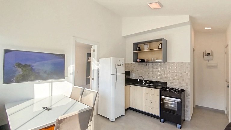 RJ164-04 Lindo Apto c/piscina e vista ao morro