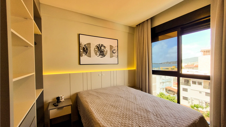 LM-306 Dpto con vista al mar de Bombas