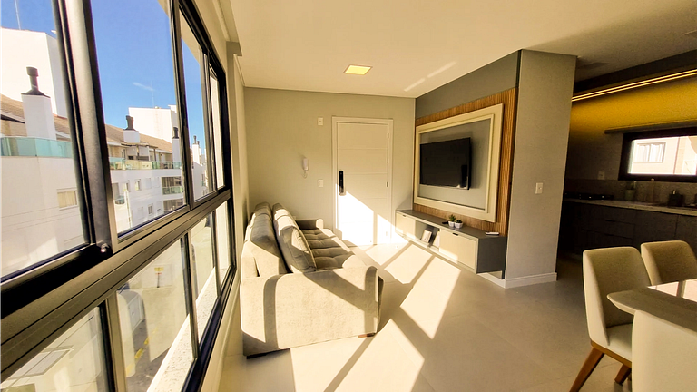 ML-301 Apartamento amplo no centro de Bombinhas