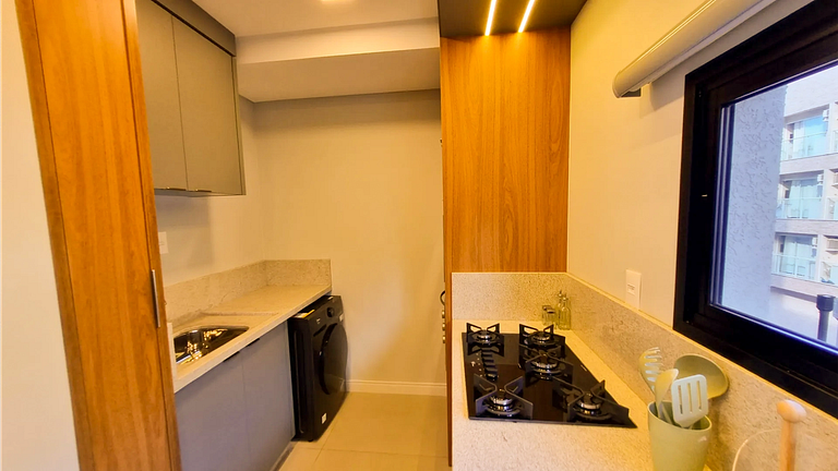 MR-301 Apartamento amplo no centro de Bombinhas