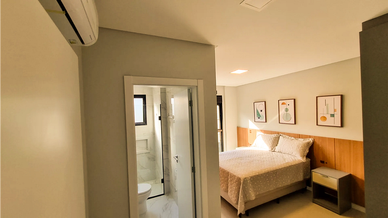 MR-301 Apartamento amplo no centro de Bombinhas