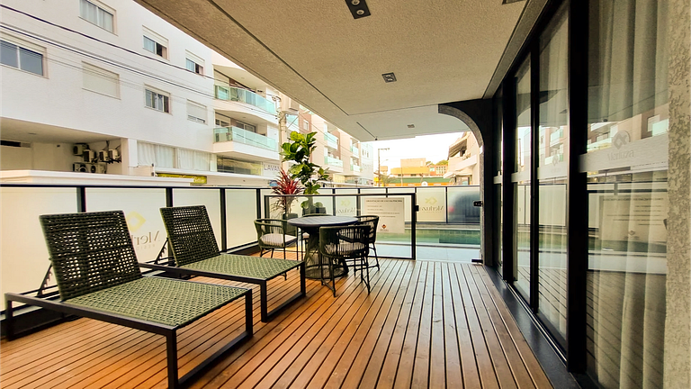 MR-301 Apartamento amplo no centro de Bombinhas