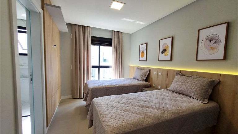 ML-302 Excepcional apartamento 80 mtrs da praia