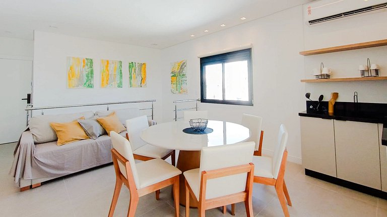 MON 203 Maravilhoso duplex em Canto Grande