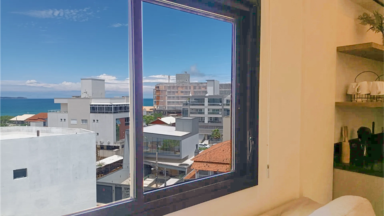 MON 203 Maravilhoso duplex em Canto Grande