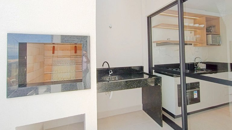 MON 203 Maravilhoso duplex em Canto Grande
