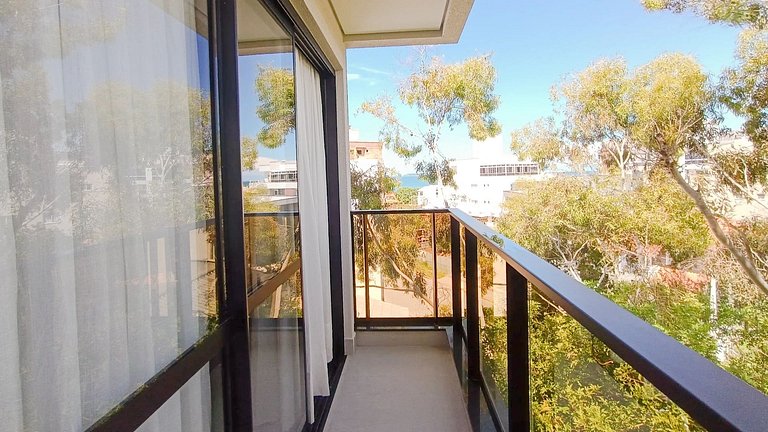 MON 203 Maravilhoso duplex em Canto Grande