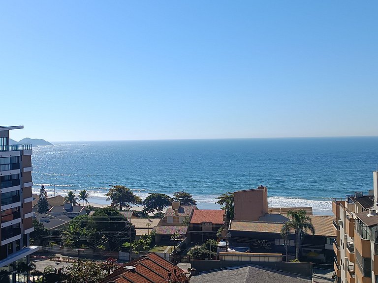 Estúdio incrível a180m da praia, piscina temperada