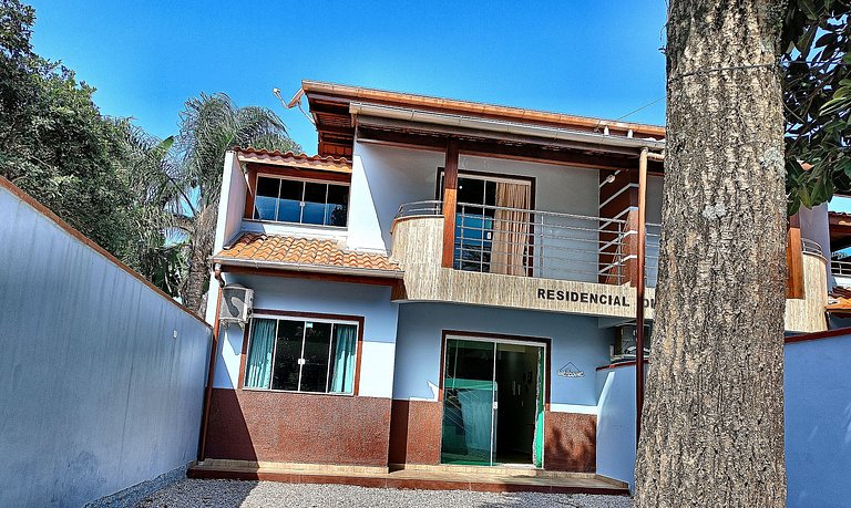 Casa amplia 12 personas, a400 m de playa Mariscal